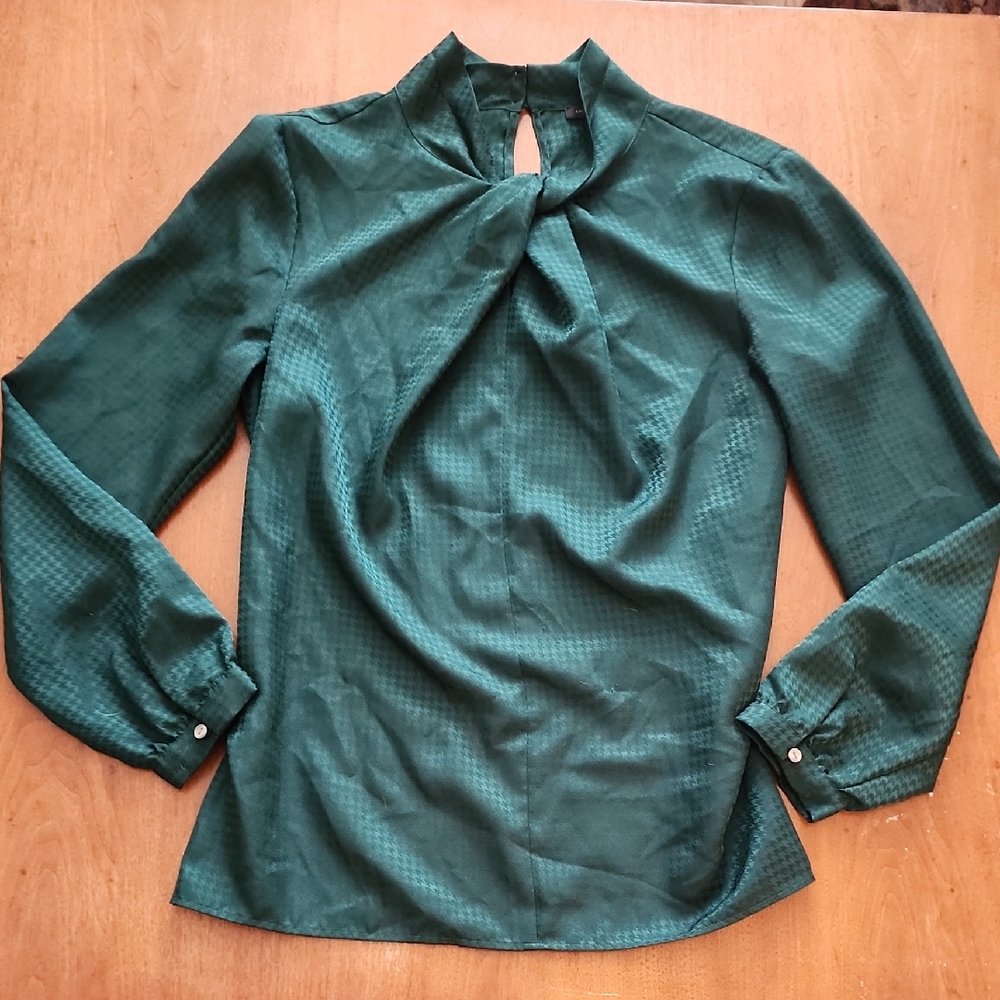 Ann Taylor Emerald Green Blouse